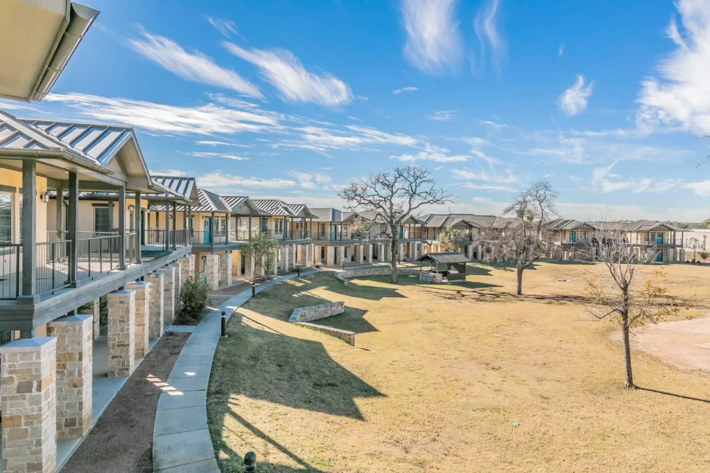 How The Gatehouse Helps Women Experiencing Hardship Find Earned Success D Magazine