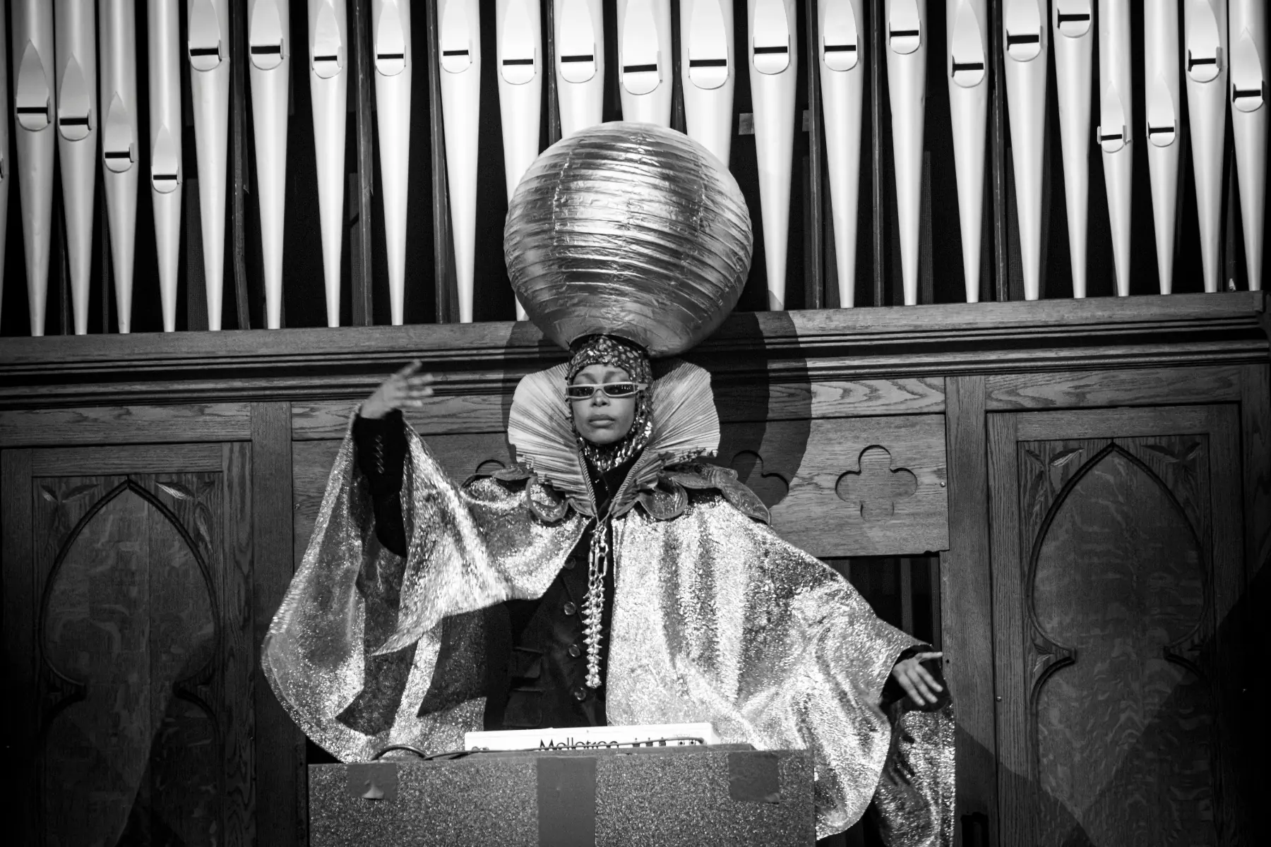 erykah-badu-amazon-carly-may-