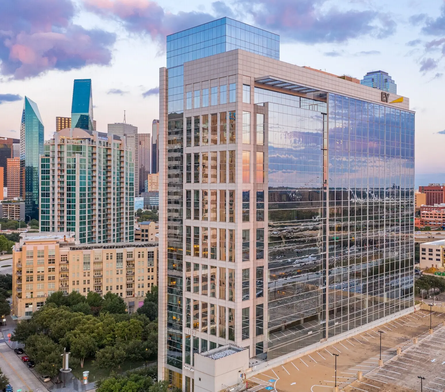 Deal Ticker: Balfour Beatty is Moving to Victory Park - D CEO Magazine