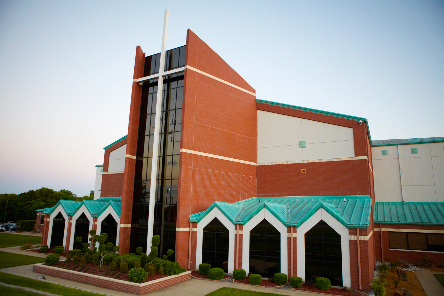 Dallas' Dynamic Faith D Magazine