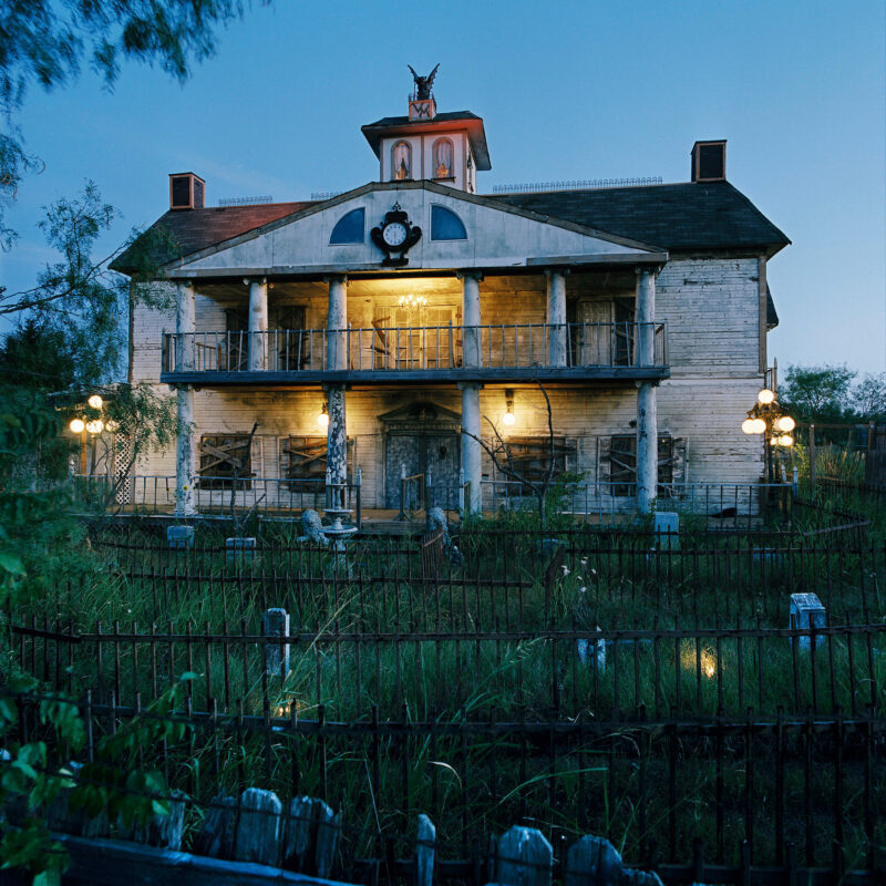 The Ultimate Guide to DallasFort Worth Haunted Houses D Magazine