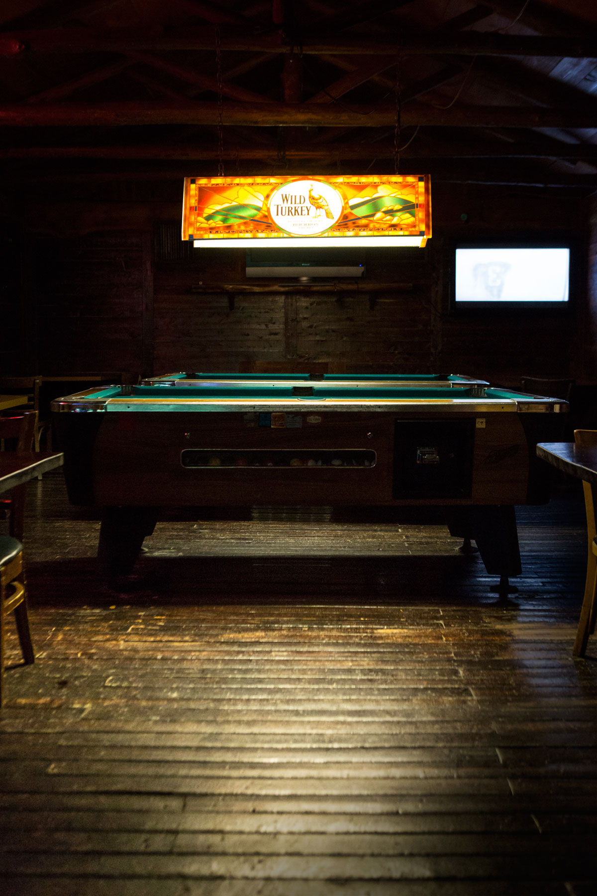 wild turkey pool table light